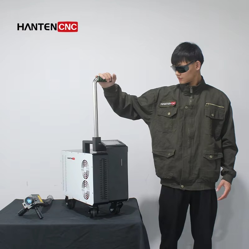 Industrial Laser Cleaning - Outil de nettoyage laser compact, équipement